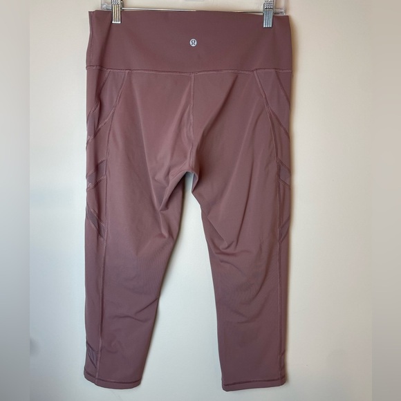 Lululemon Wunder Under High-Rise Crop 21" *Luxtreme Mesh Red Dust Size 12 - Picture 4 of 12